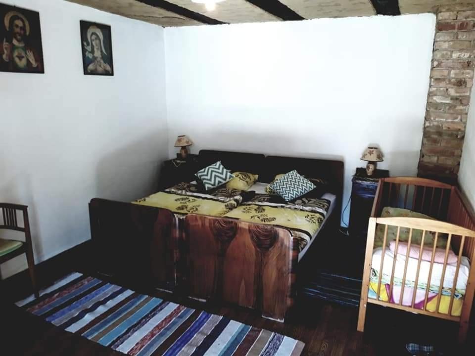 Snasini Kucari Acomodação com café da manhã Gradiste Exterior foto